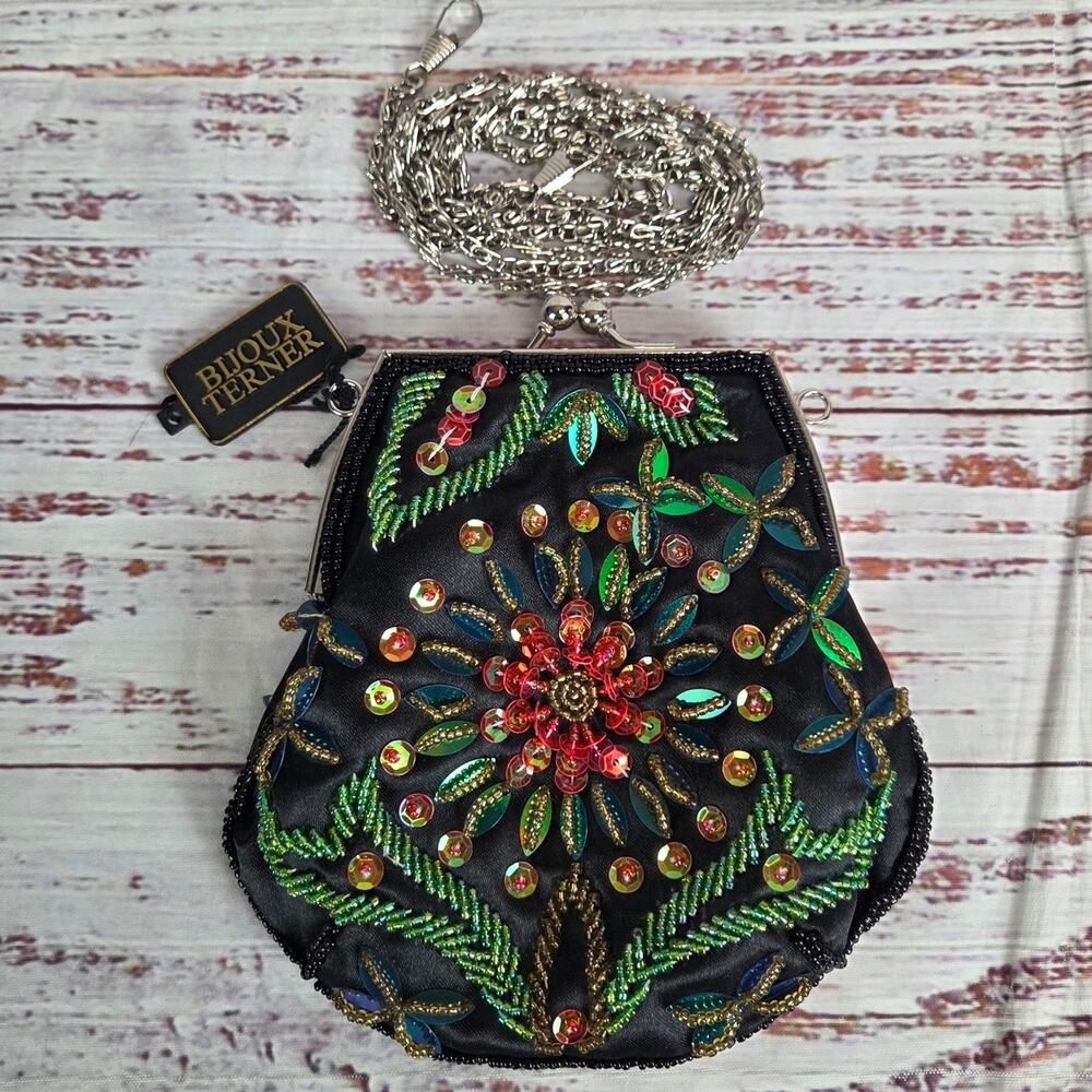 Bijoux Terner Beaded Satin Clutch Purse Removable Chain Strap Holiday Event NWT
